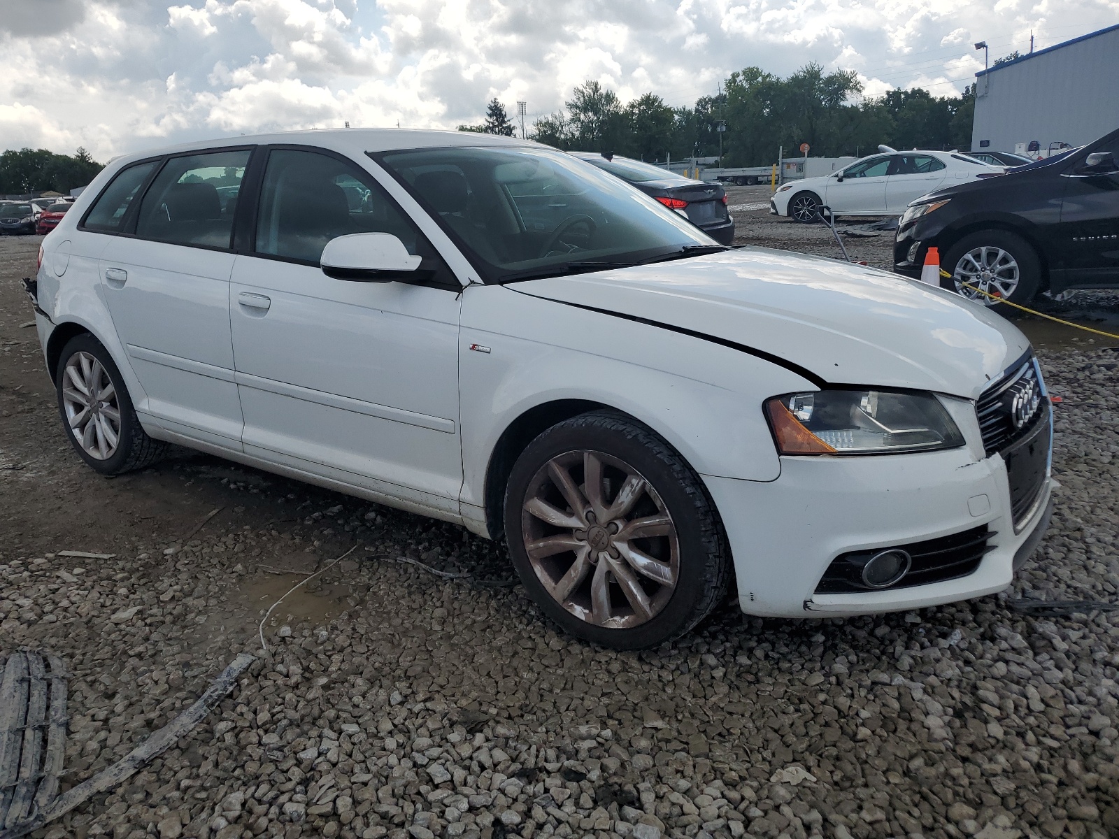 WAUBJBFM6BA052545 2011 Audi A3 Premium