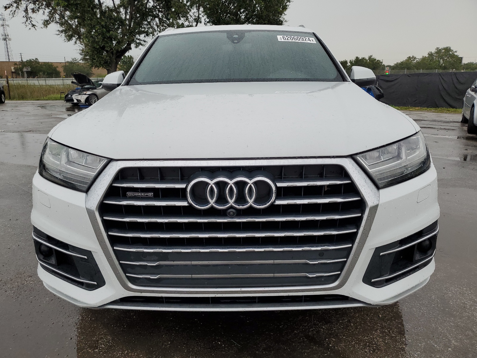 WA1LHAF74JD029490 2018 Audi Q7 Premium Plus