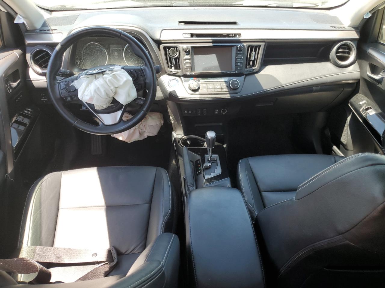 2017 Toyota Rav4 Hv Limited VIN: JTMDJREV0HD101602 Lot: 65568564