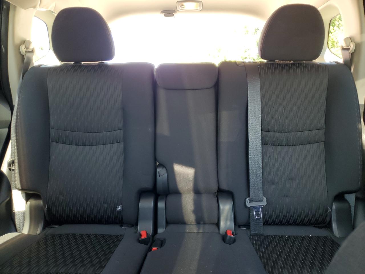 2019 Nissan Rogue S VIN: 5N1AT2MT2KC708128 Lot: 61847784