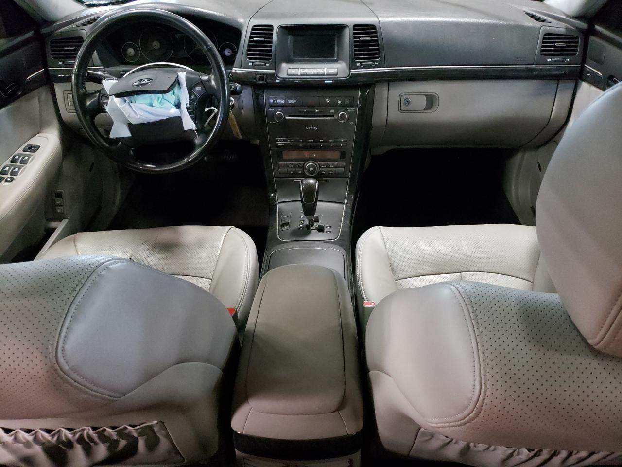 2008 Kia Amanti VIN: KNALD125985156596 Lot: 61926824