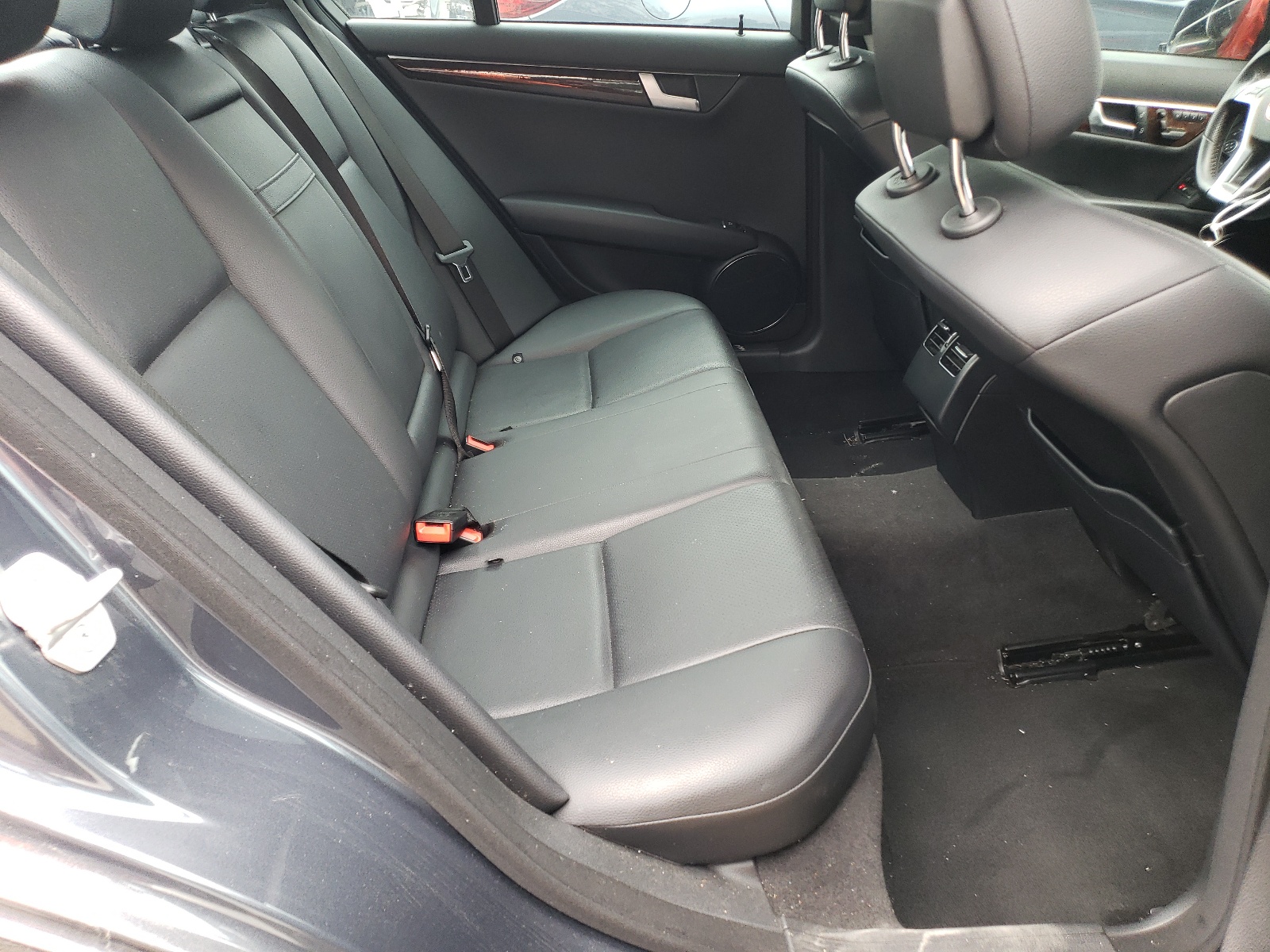 WDDGF8ABXDA841809 2013 Mercedes-Benz C 300 4Matic