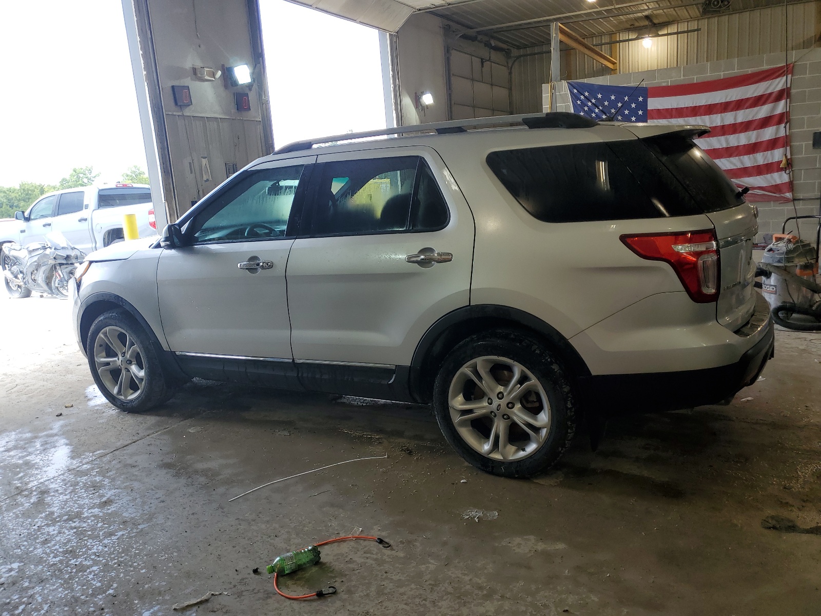 2015 Ford Explorer Limited vin: 1FM5K8F85FGB01980