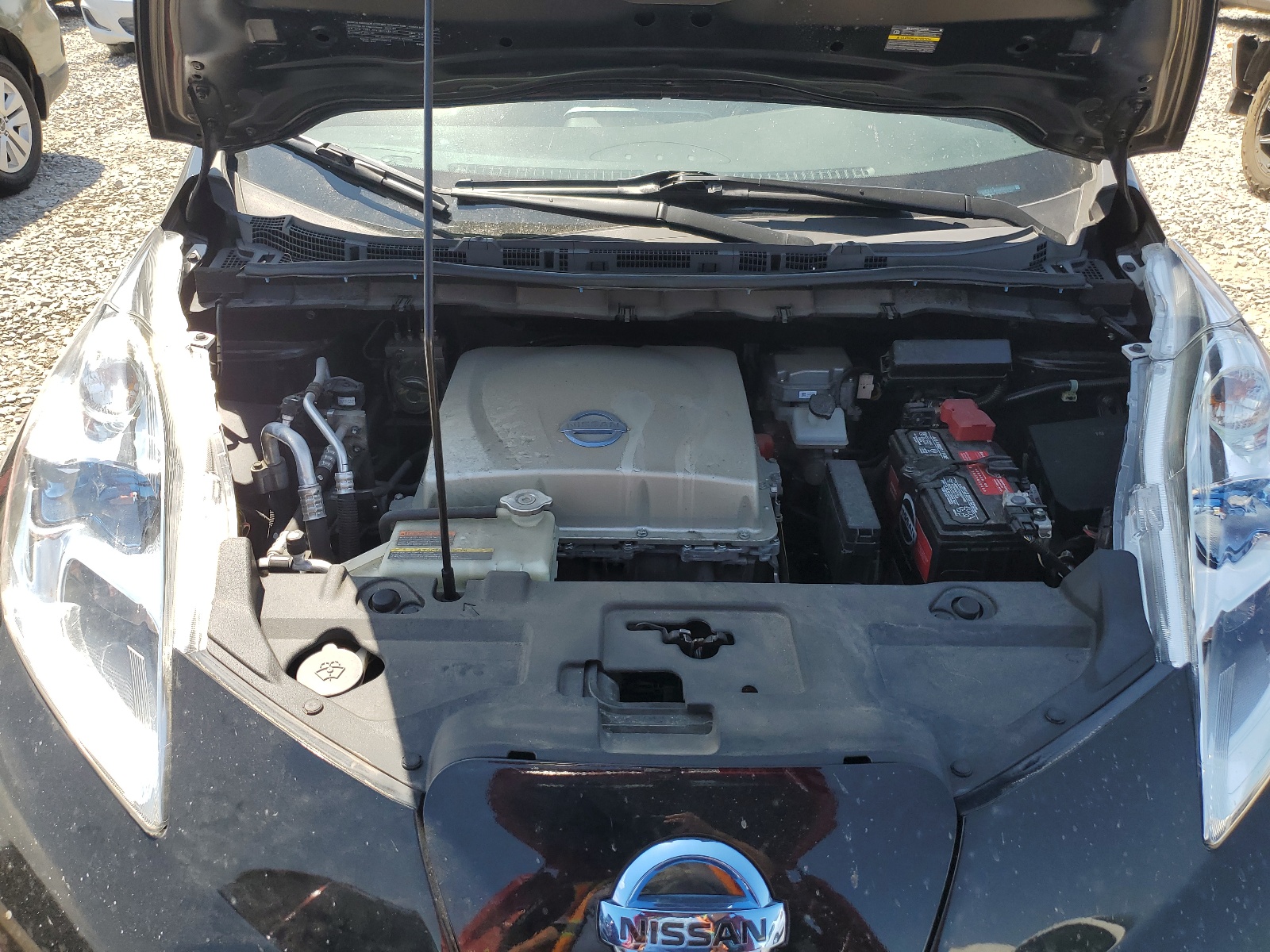 1N4AZ0CP5FC301542 2015 Nissan Leaf S