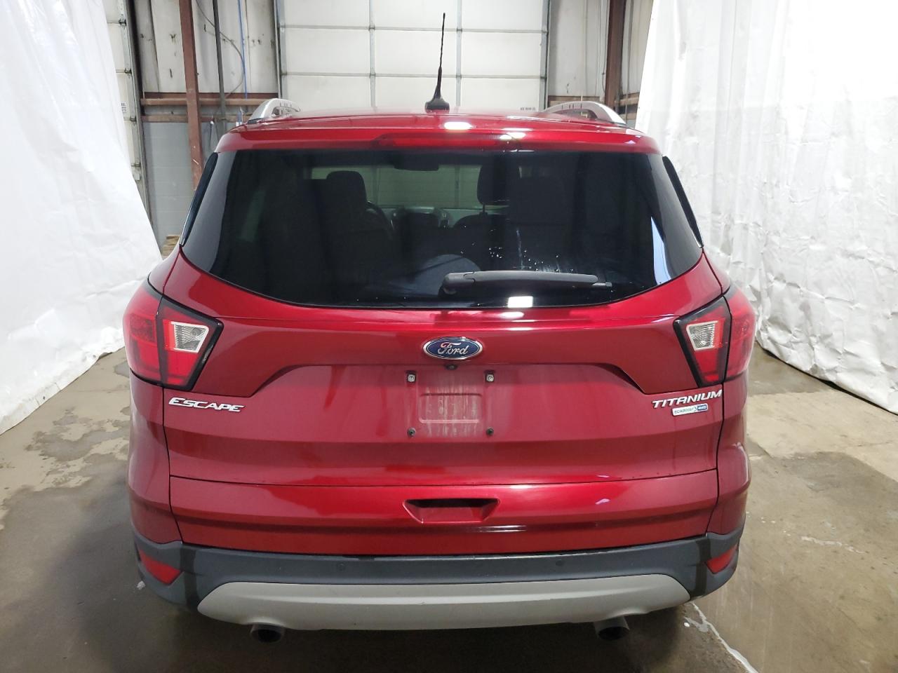 2019 Ford Escape Titanium VIN: 1FMCU9J93KUA98984 Lot: 63232064