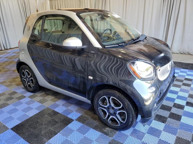  SMART FORTWO 2017 Два тони