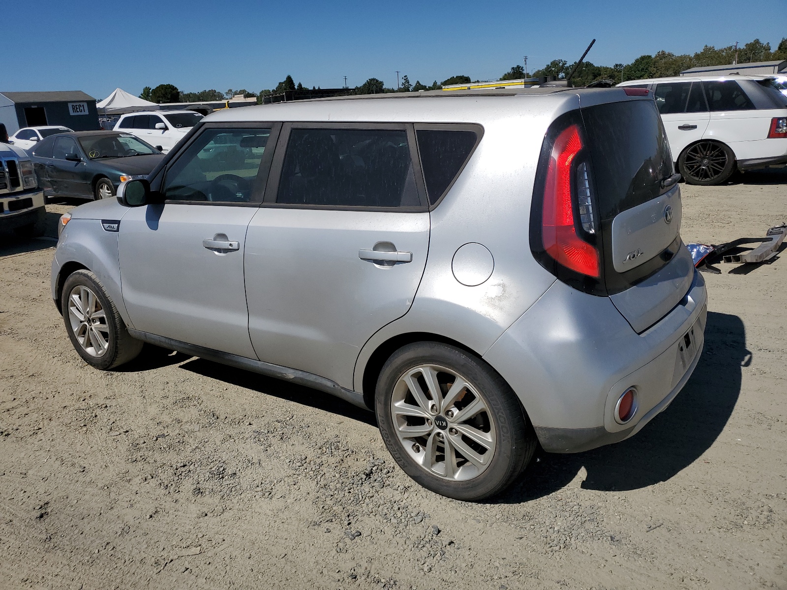 2017 Kia Soul + vin: KNDJP3A53H7464589