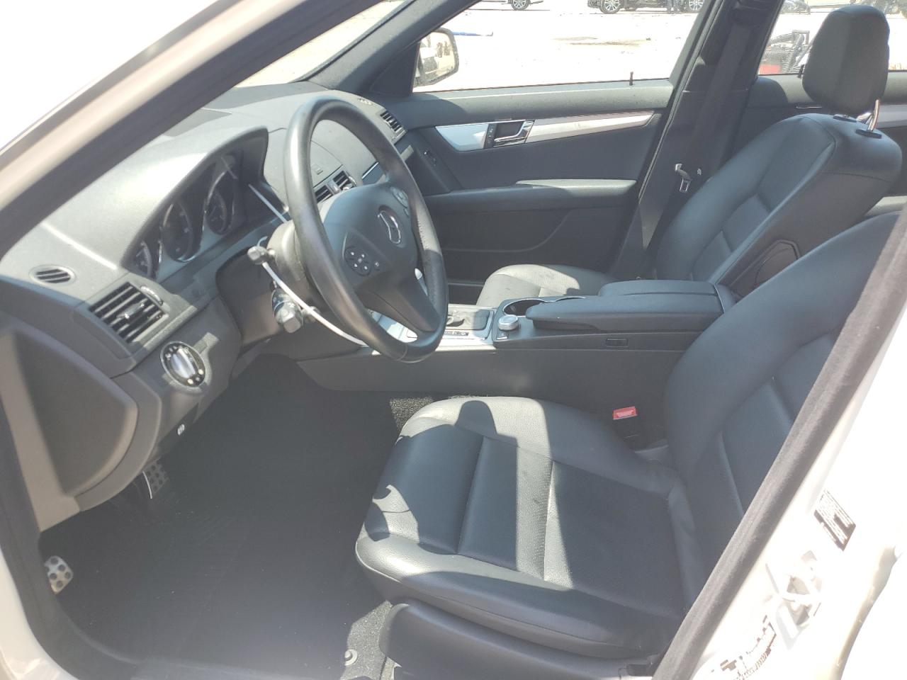 2009 Mercedes-Benz C 300 VIN: WDDGF54XX9F223972 Lot: 64534374