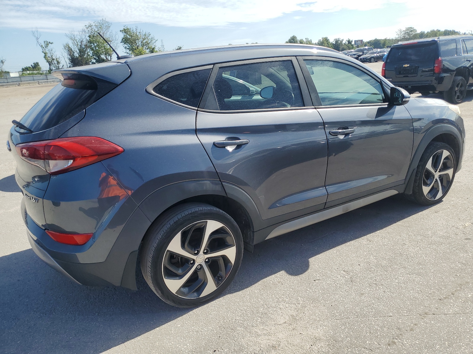 2017 Hyundai Tucson Limited vin: KM8J33A2XHU355089