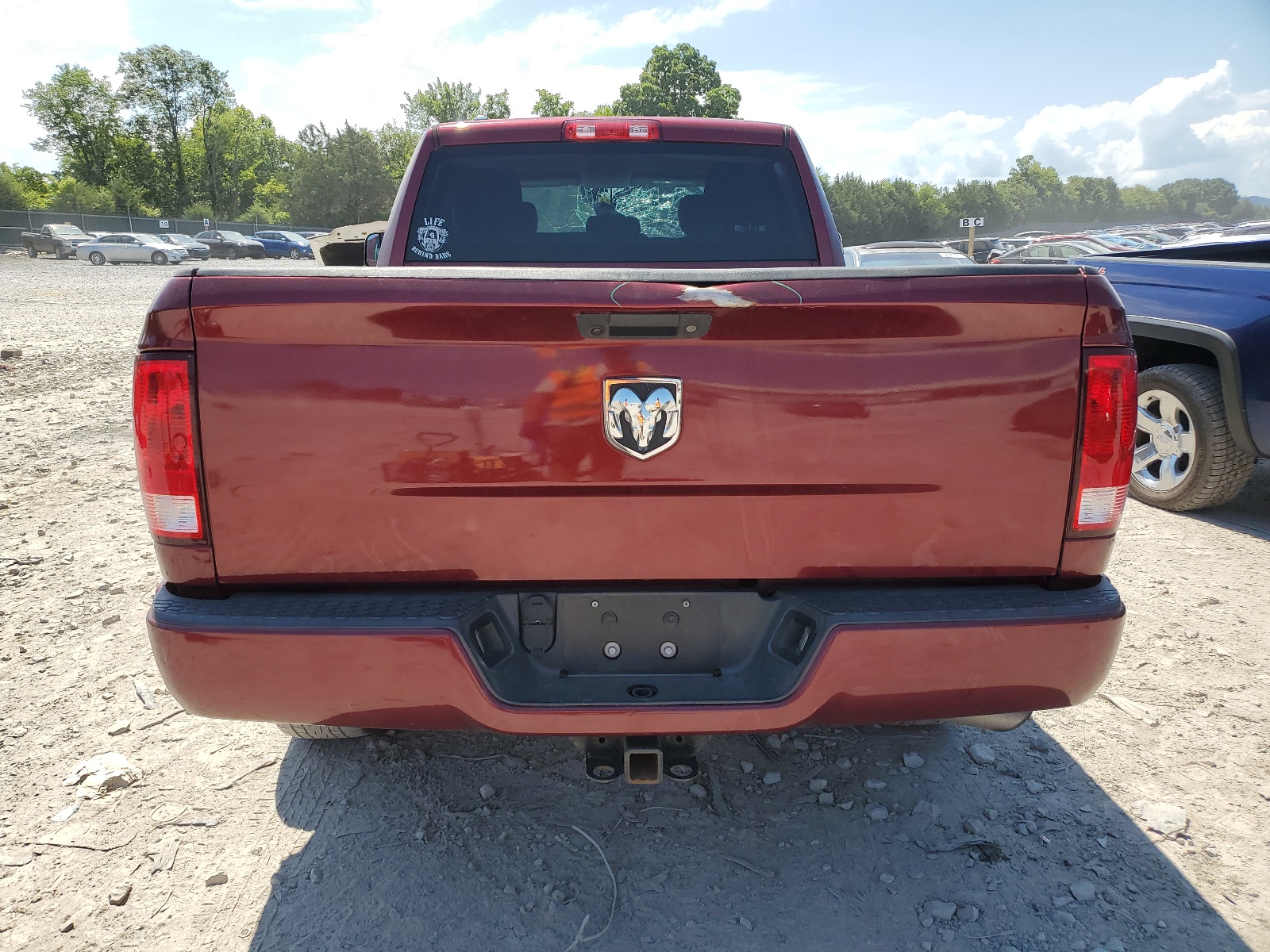 1C6RR6FG7HS567818 2017 Ram 1500 St