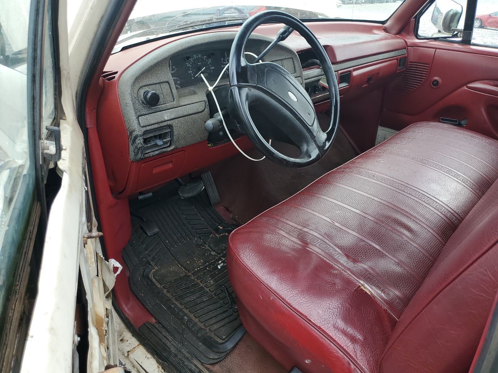 1FTDF15Y4NLA08628 1992 Ford F150