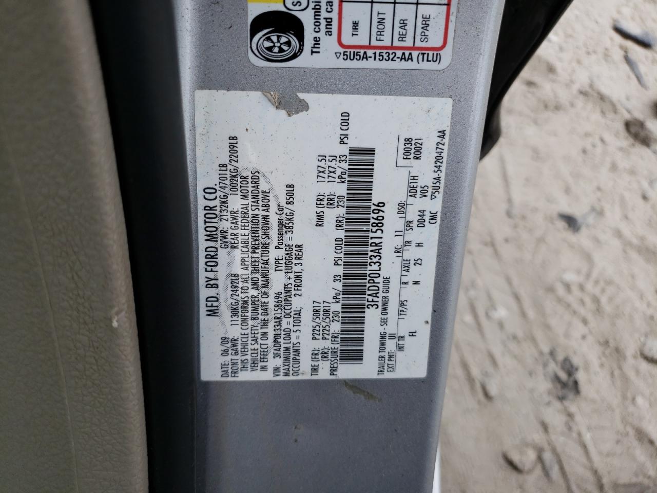 2010 Ford Fusion Hybrid VIN: 3FADP0L33AR158696 Lot: 61855124