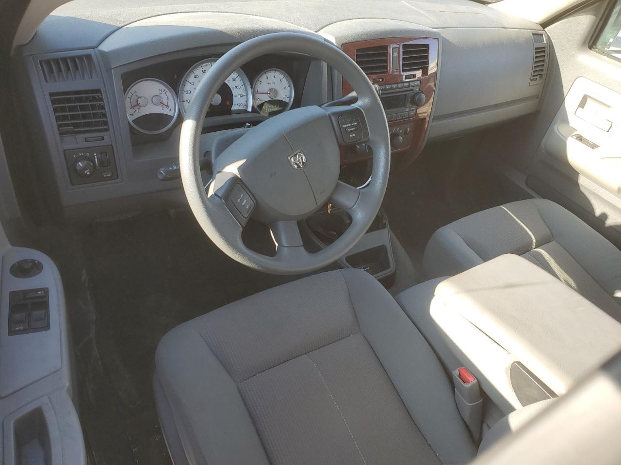 2005 Dodge Dakota Slt VIN: 1D7HW42K35S305792 Lot: 63287344