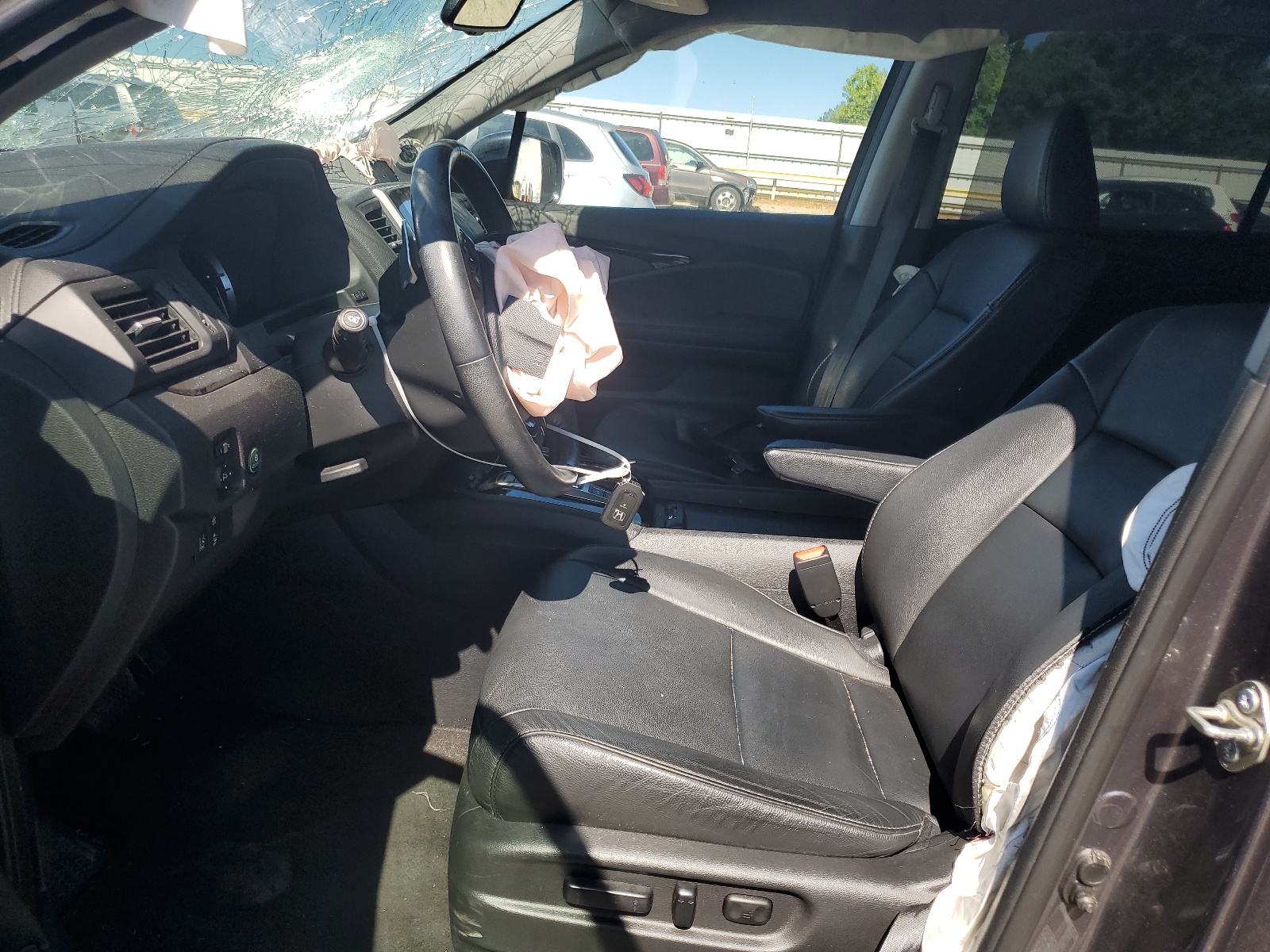 5FNYF5H97HB008286 2017 Honda Pilot Touring