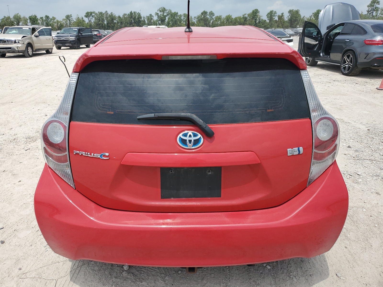 2013 Toyota Prius C vin: JTDKDTB32D1550449