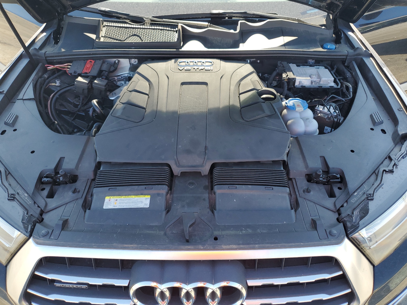 WA1LAAF79HD020878 2017 Audi Q7 Premium Plus