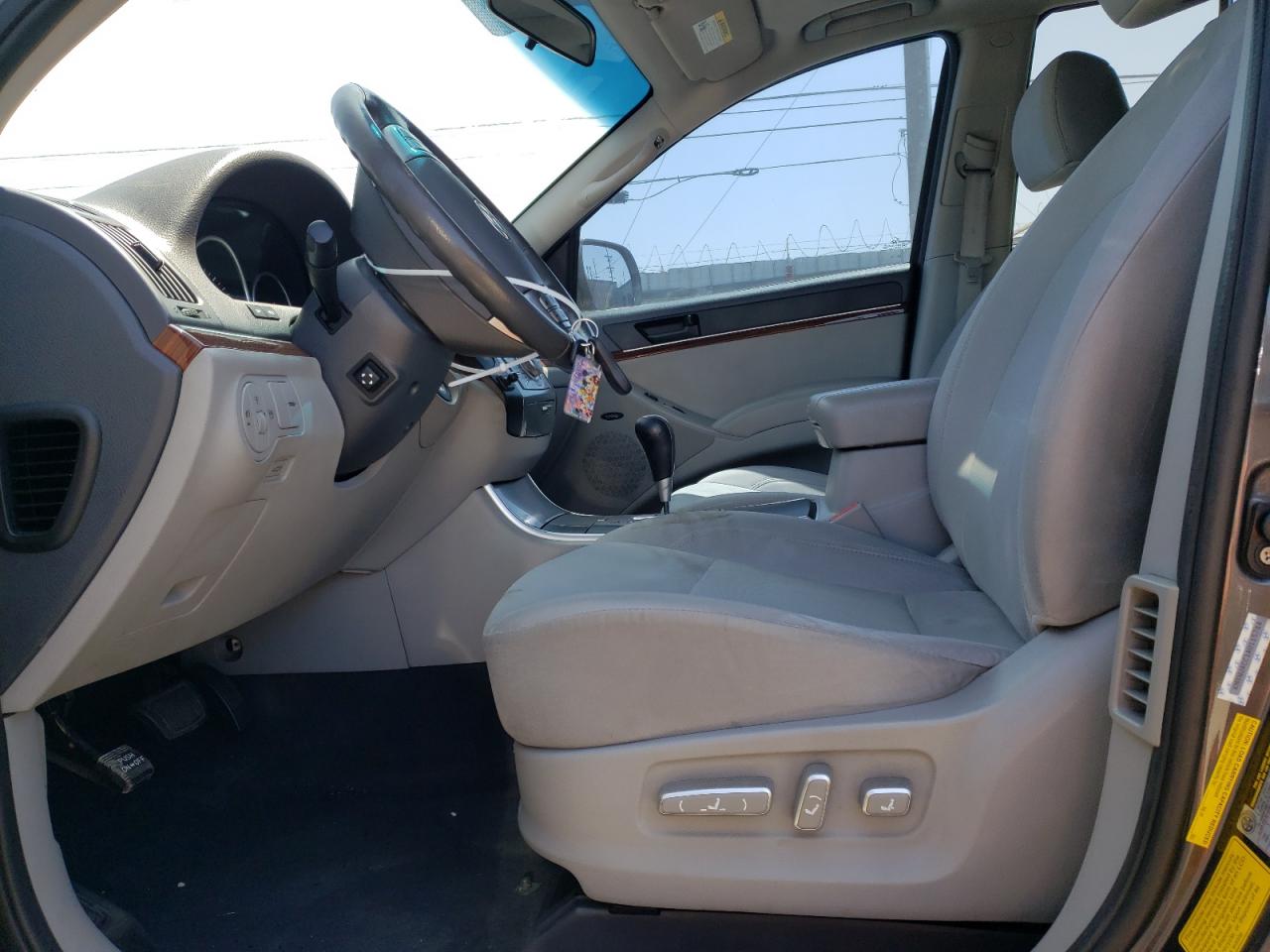 2010 Hyundai Veracruz Gls VIN: KM8NU4CC1AU115784 Lot: 63997774