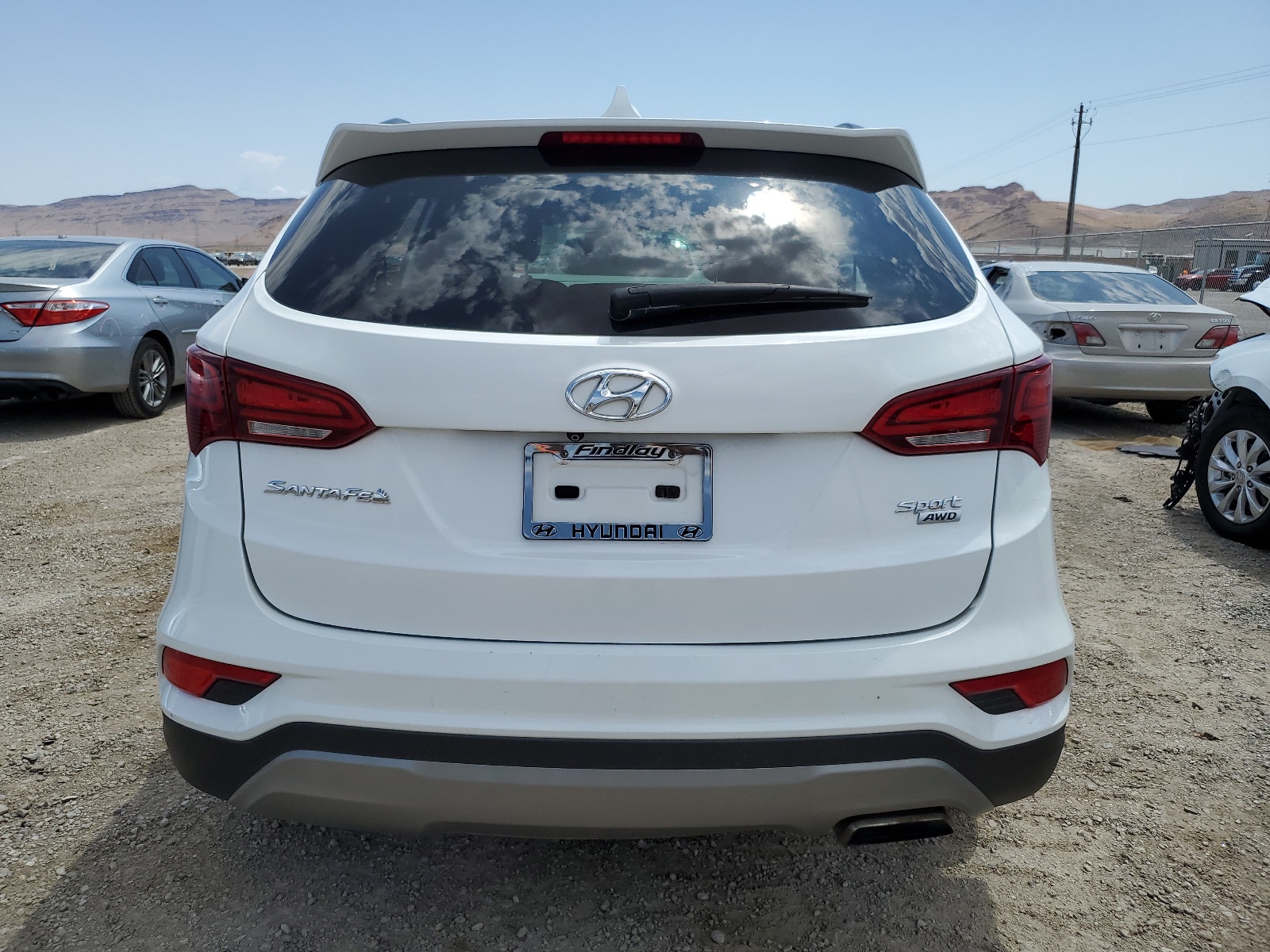 5NMZUDLB2HH033223 2017 Hyundai Santa Fe Sport