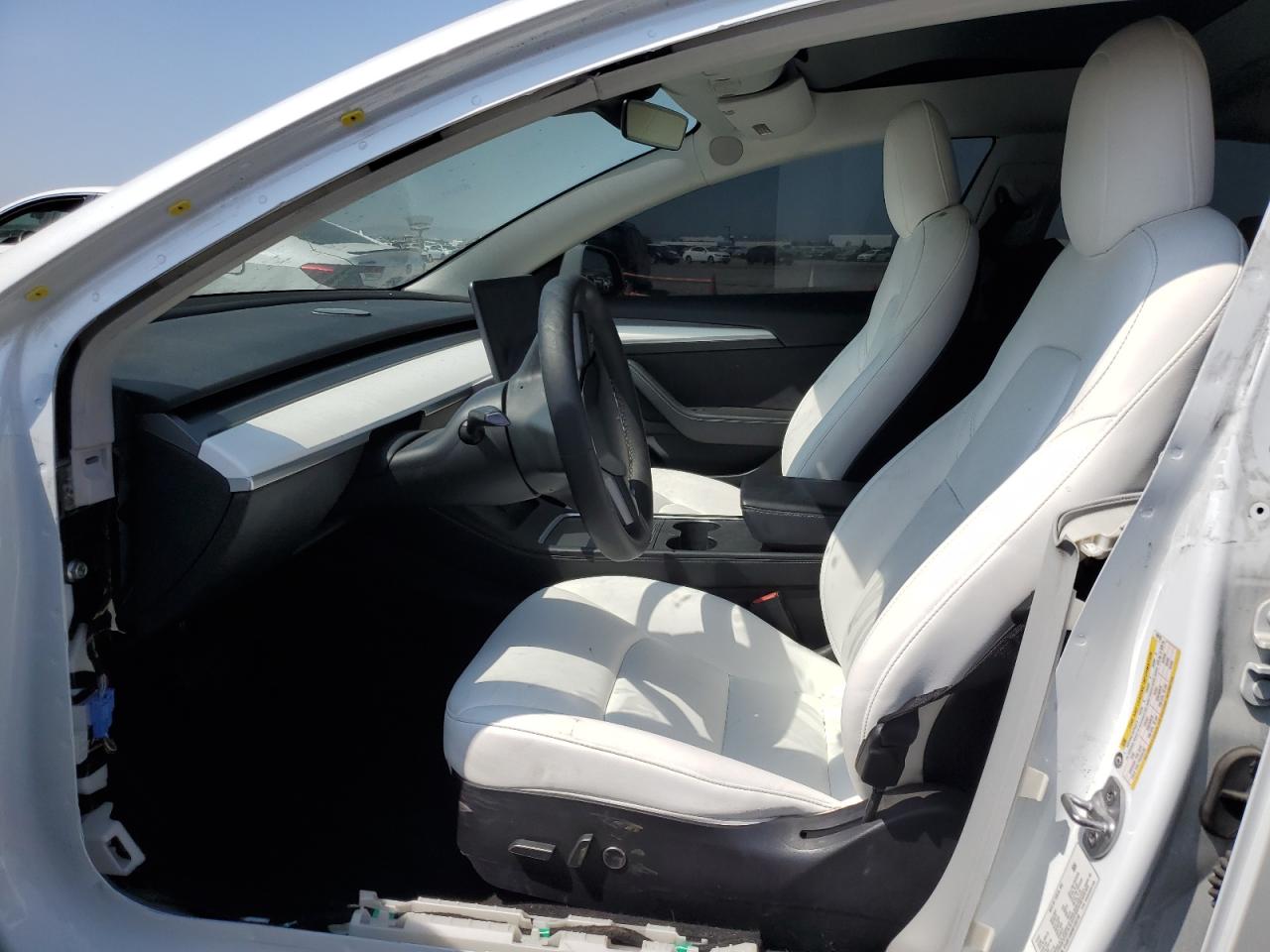 5YJ3E1EB0NF139133 2022 Tesla Model 3