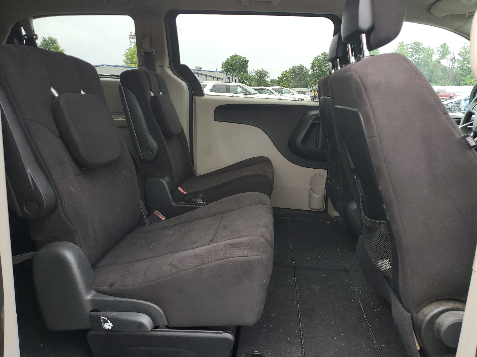 2D4RN3DG5BR603152 2011 Dodge Grand Caravan Mainstreet