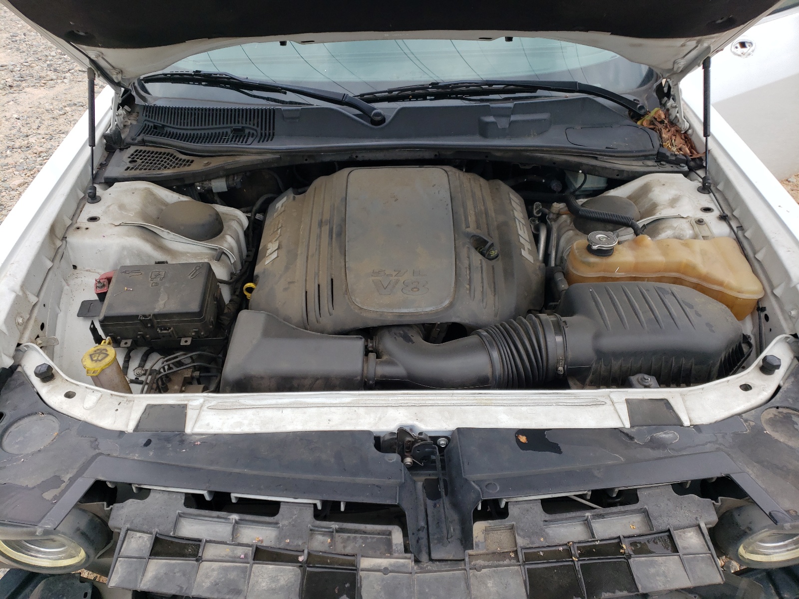 2C3CDZBT6GH263973 2016 Dodge Challenger R/T