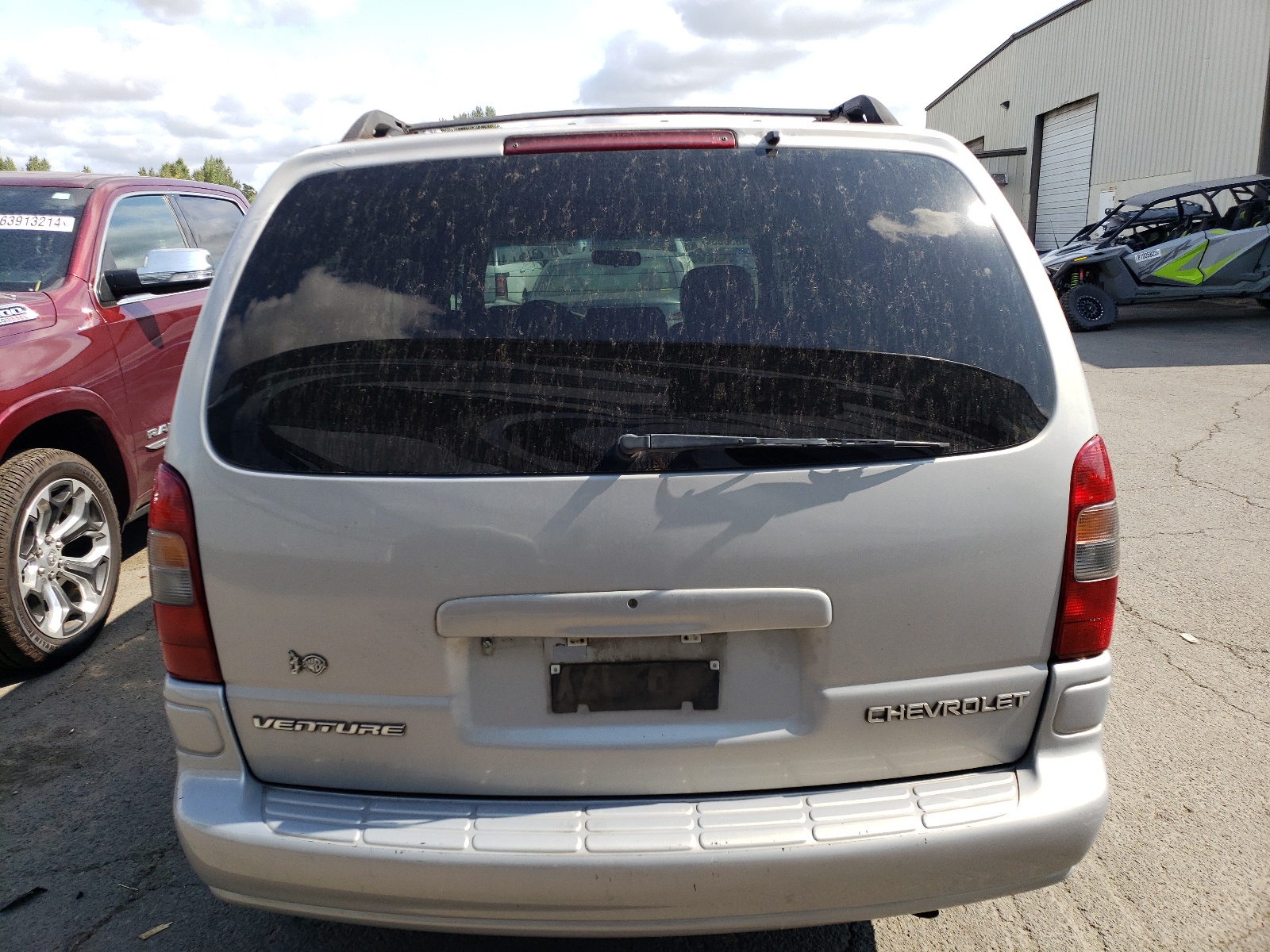 1GNDX13E0YD333546 2000 Chevrolet Venture Luxury