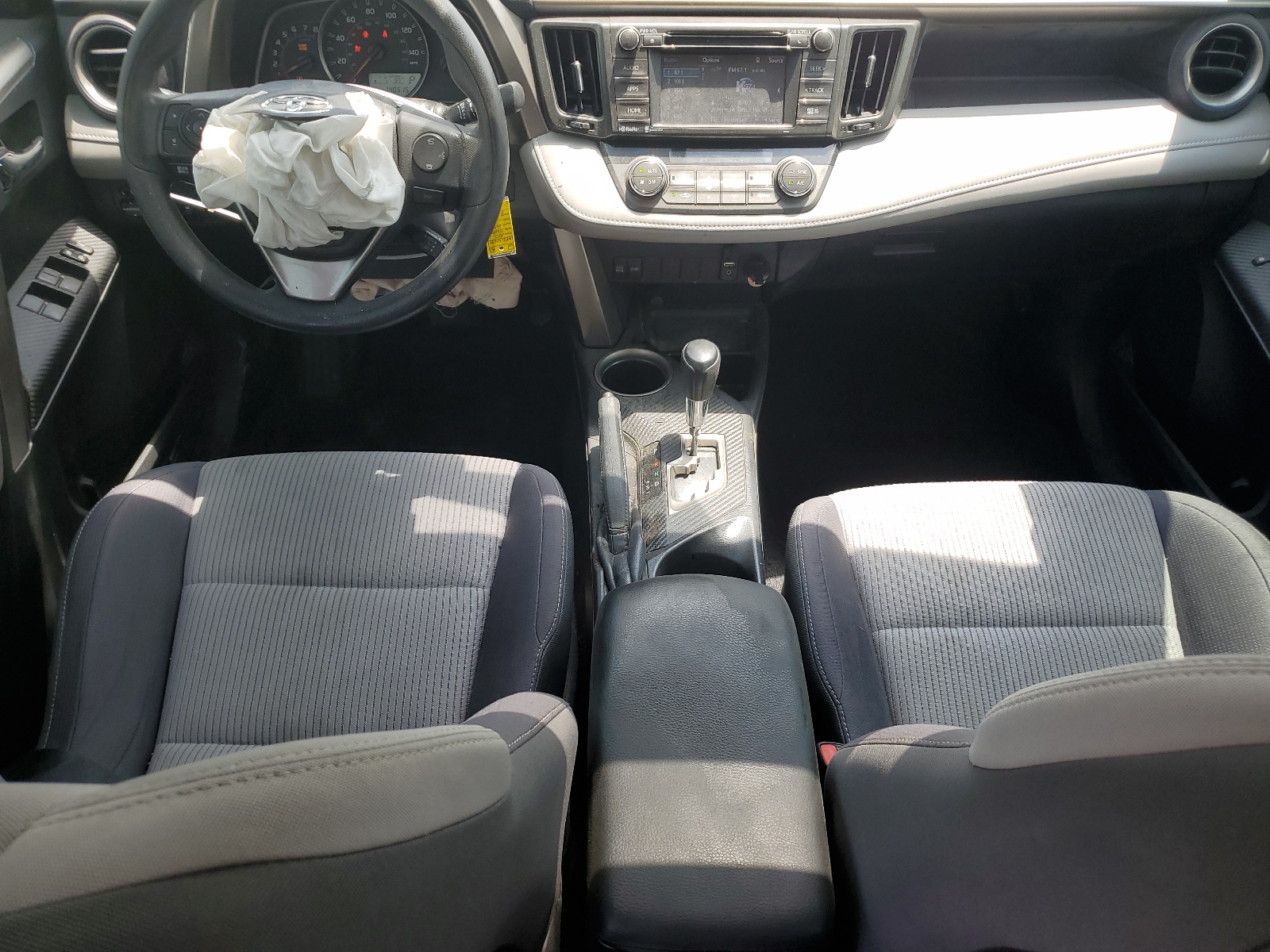 2T3WFREV9FW146953 2015 Toyota Rav4 Xle