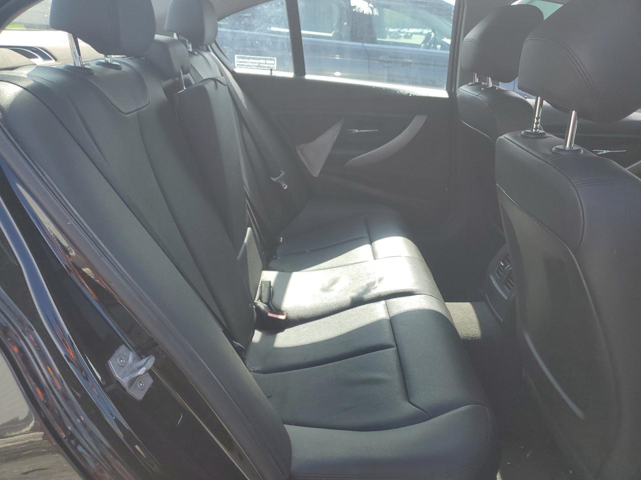 2015 BMW 320 I VIN: WBA3B1C51F5A05921 Lot: 64790724