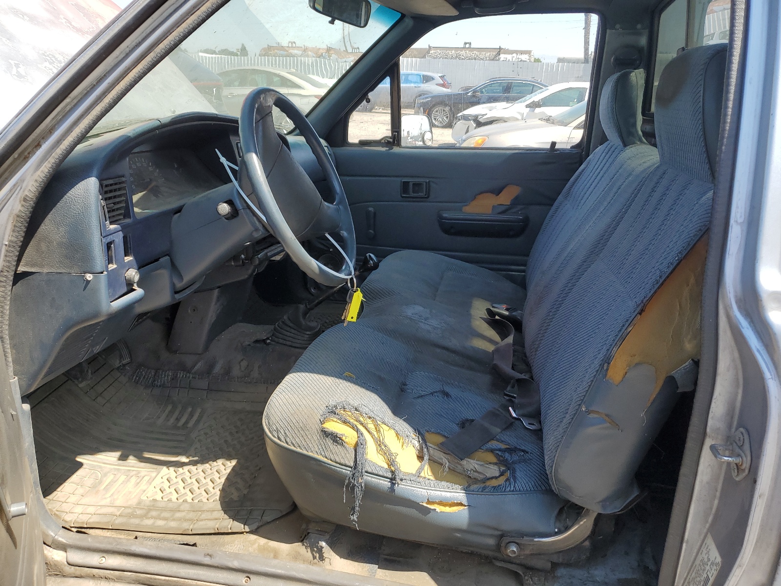 JT4RN81P8K0006747 1989 Toyota Pickup 1/2 Ton Short Wheelbase Dlx