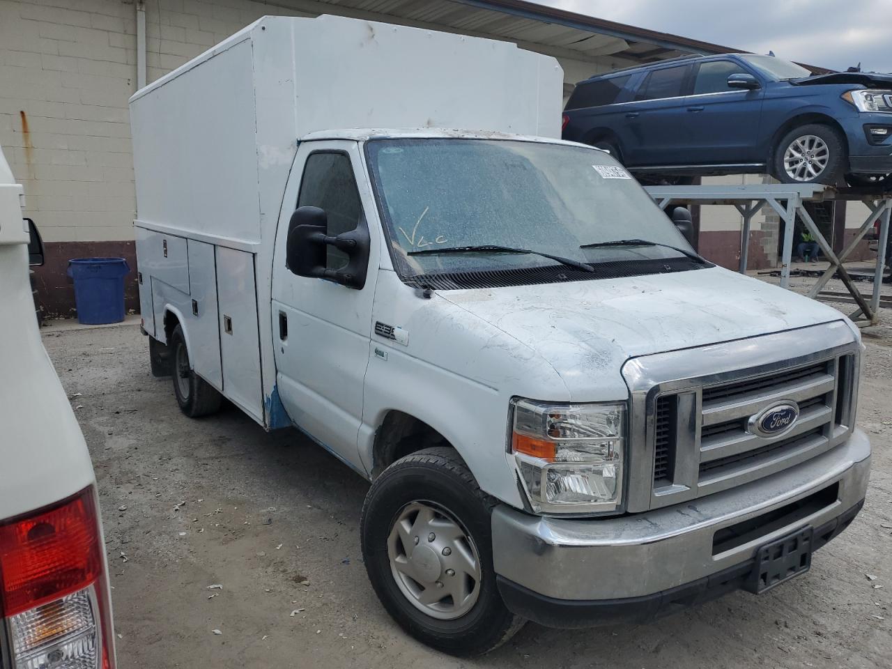 1FDWE3FL4EDA69932 2014 Ford Econoline E350 Super Duty Cutaway Van