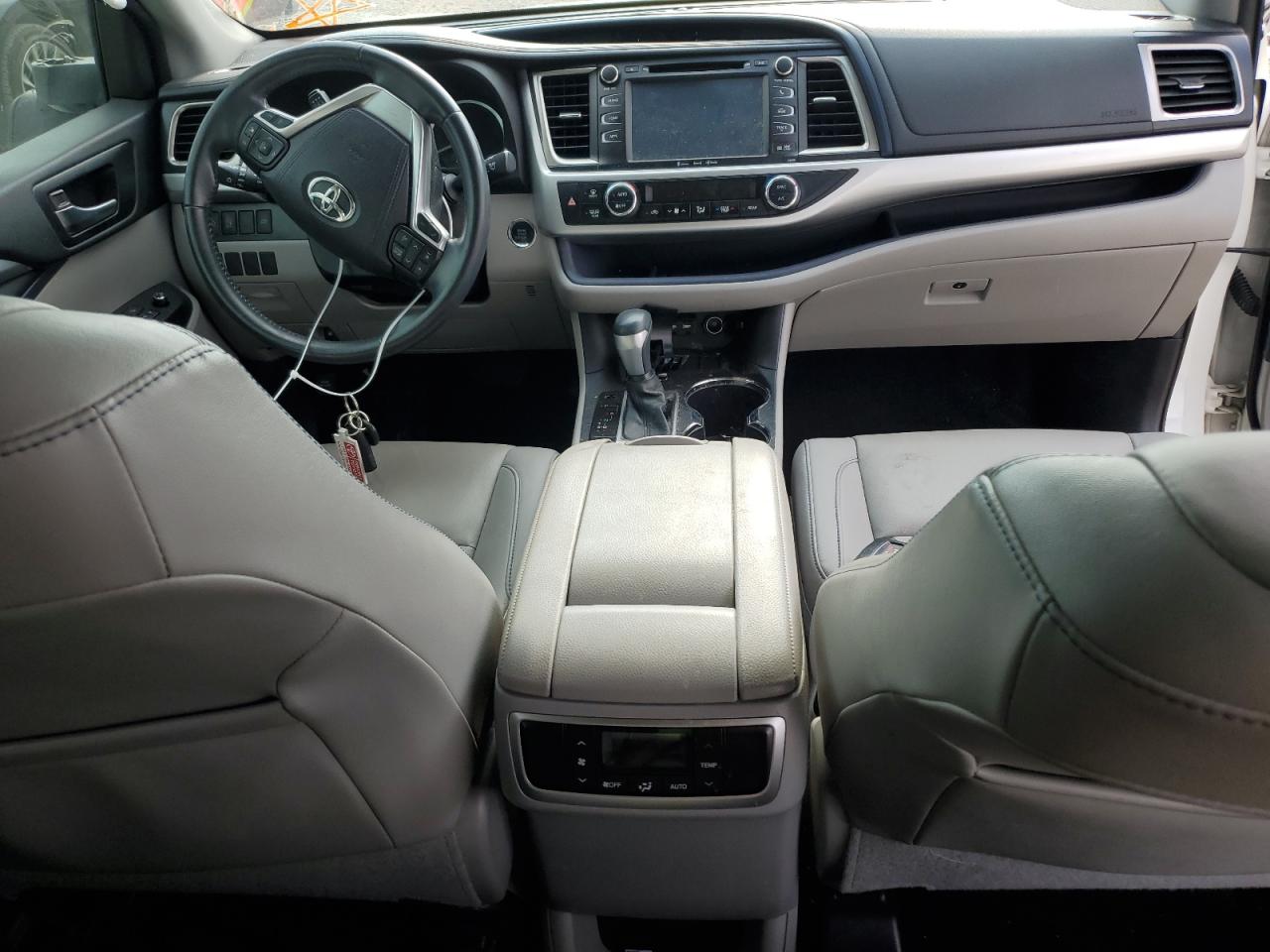 2019 Toyota Highlander Se VIN: 5TDKZRFH5KS303663 Lot: 62907014