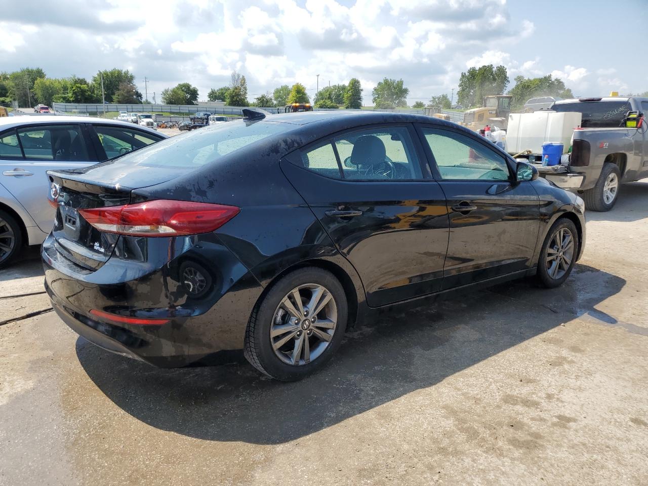 VIN 5NPD84LF9JH226902 2018 HYUNDAI ELANTRA no.3