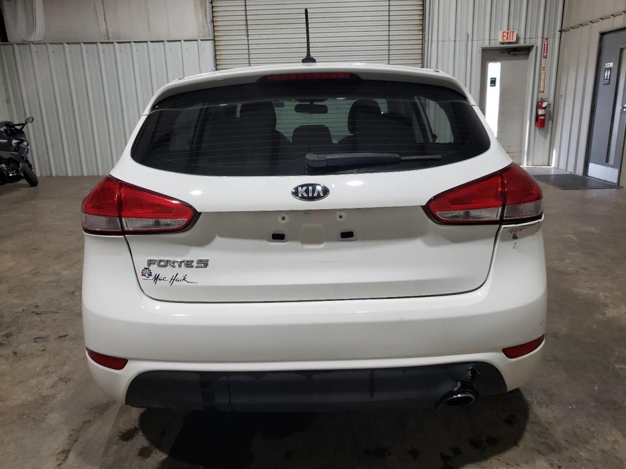 2018 Kia Forte Lx VIN: KNAFK5A85J5773957 Lot: 59536754
