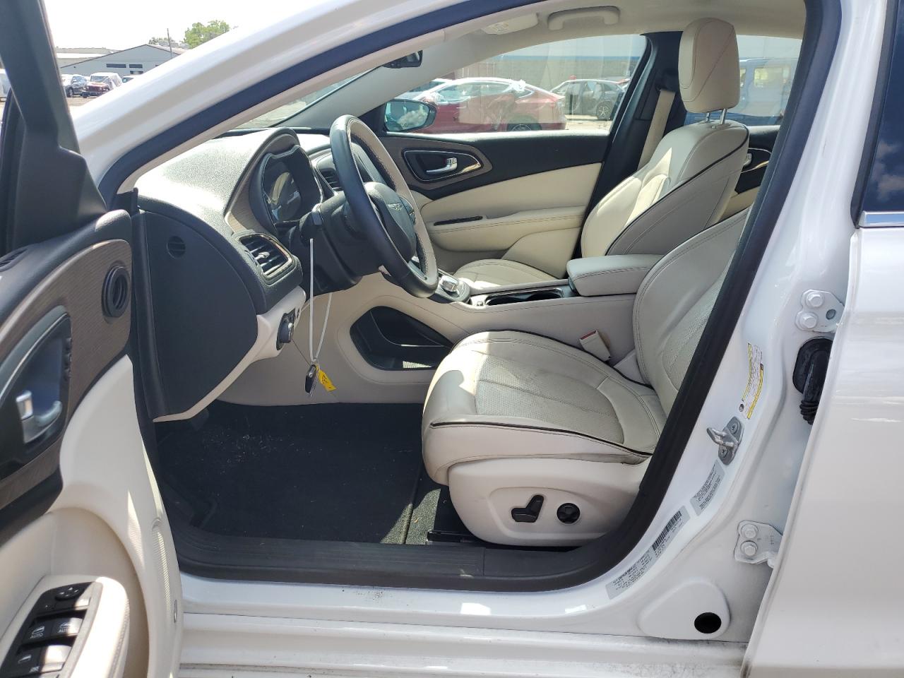 2015 Chrysler 200 C VIN: 1C3CCCCB7FN546796 Lot: 63194814