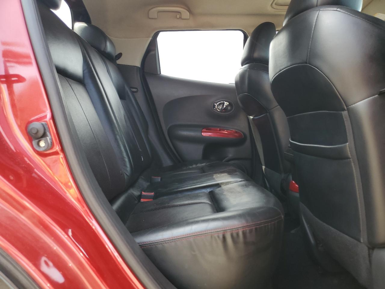 2011 Nissan Juke S VIN: JN8AF5MV2BT028720 Lot: 63483864