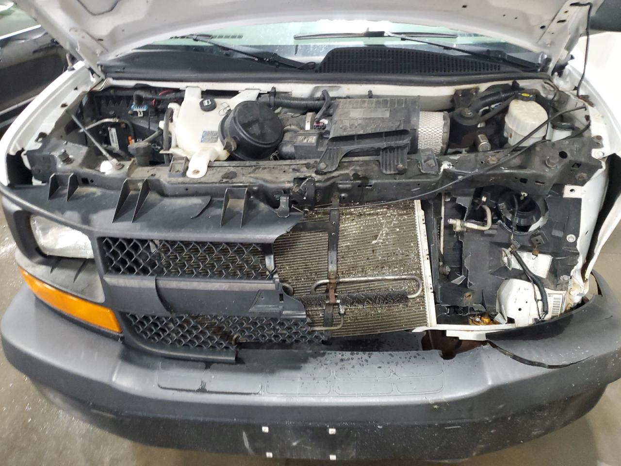 2015 Chevrolet Express G2500 VIN: 1GCWGFCF1F1262735 Lot: 62048704