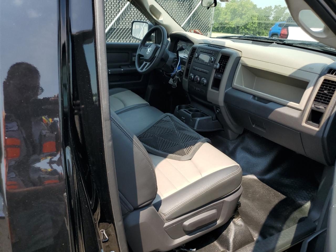 2012 Dodge Ram 1500 St VIN: 3C6JD6DT1CG239659 Lot: 62982324