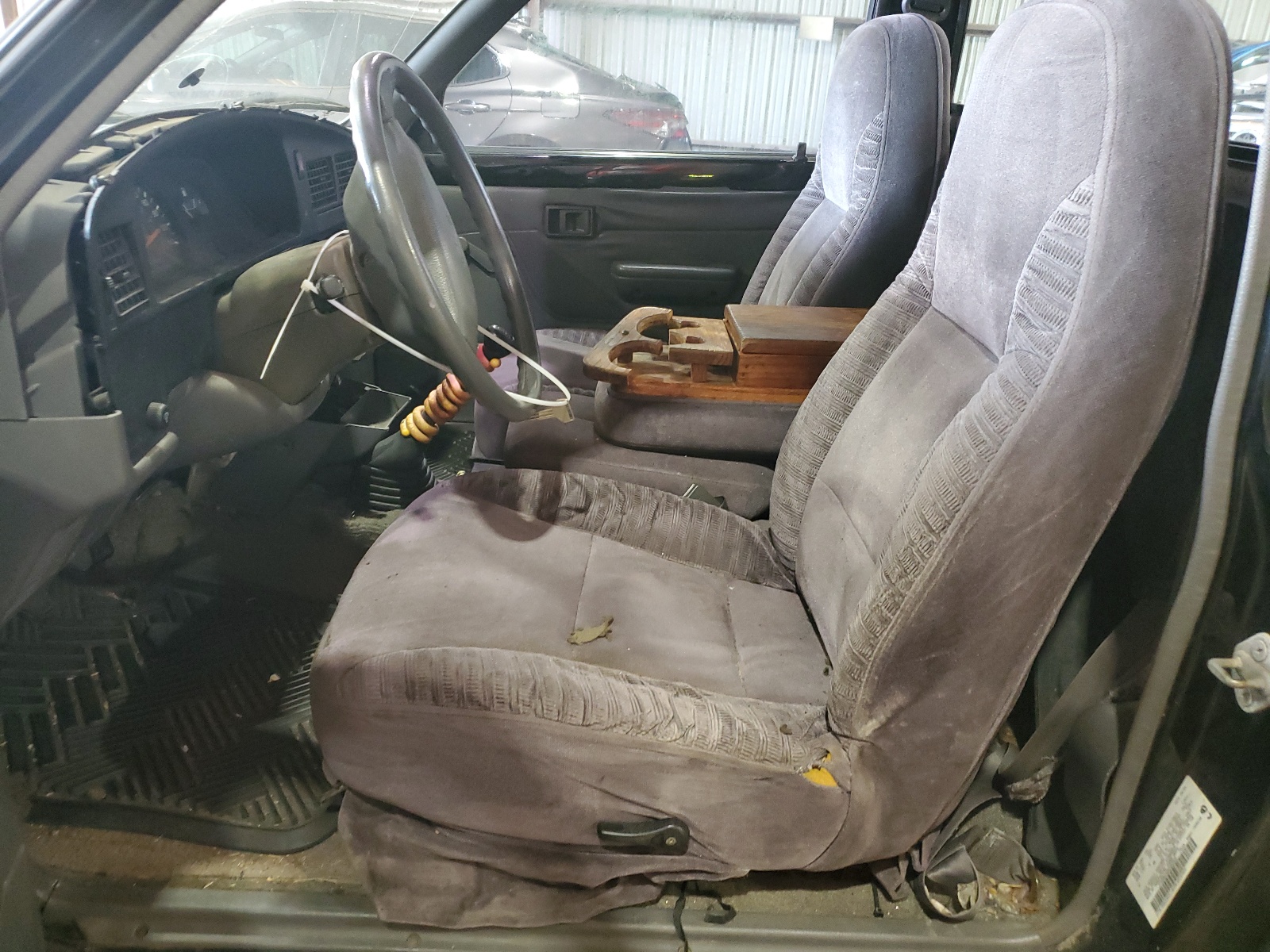 4TARN81A2RZ263545 1994 Toyota Pickup 1/2 Ton Short Wheelbase Stb