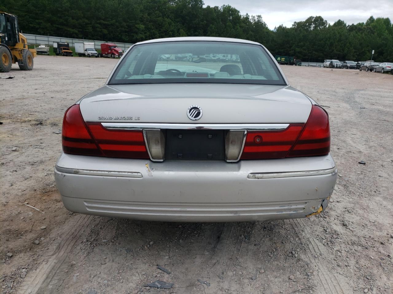 2003 Mercury Grand Marquis Ls VIN: 2MEFM75W23X686552 Lot: 62589094