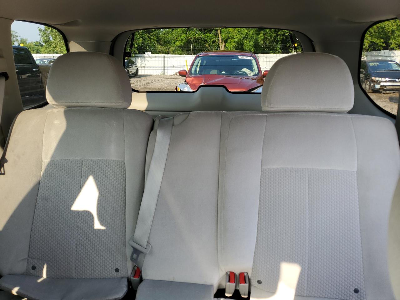 2009 GMC Envoy Sle VIN: 1GKDT33S792105180 Lot: 63800294