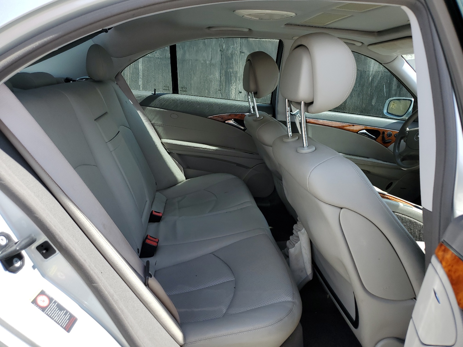 WDBUF56X07B052971 2007 Mercedes-Benz E 350