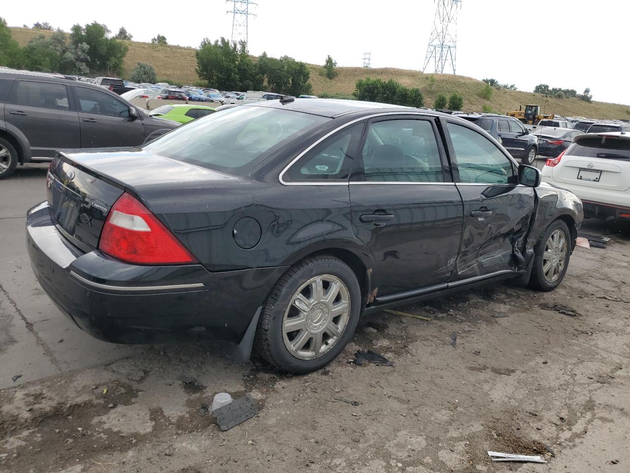 2007 Ford Five Hundred Limited VIN: 1FAHP28107G102705 Lot: 63499284