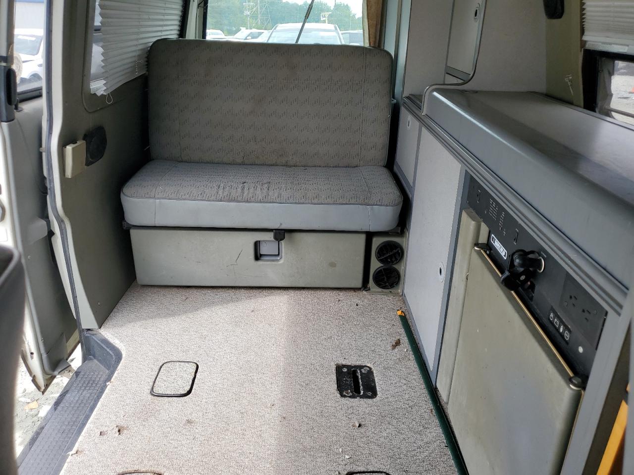 1995 Volkswagen Eurovan Camper VIN: WV2EE0702SH053575 Lot: 63664484