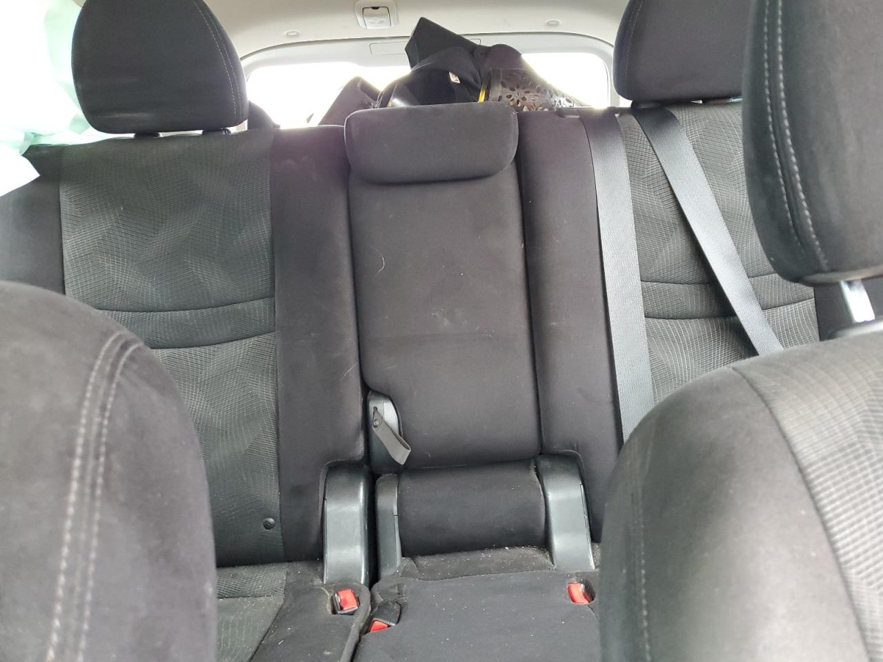 2015 Nissan Rogue S VIN: 5N1AT2MV3FC774288 Lot: 64186624