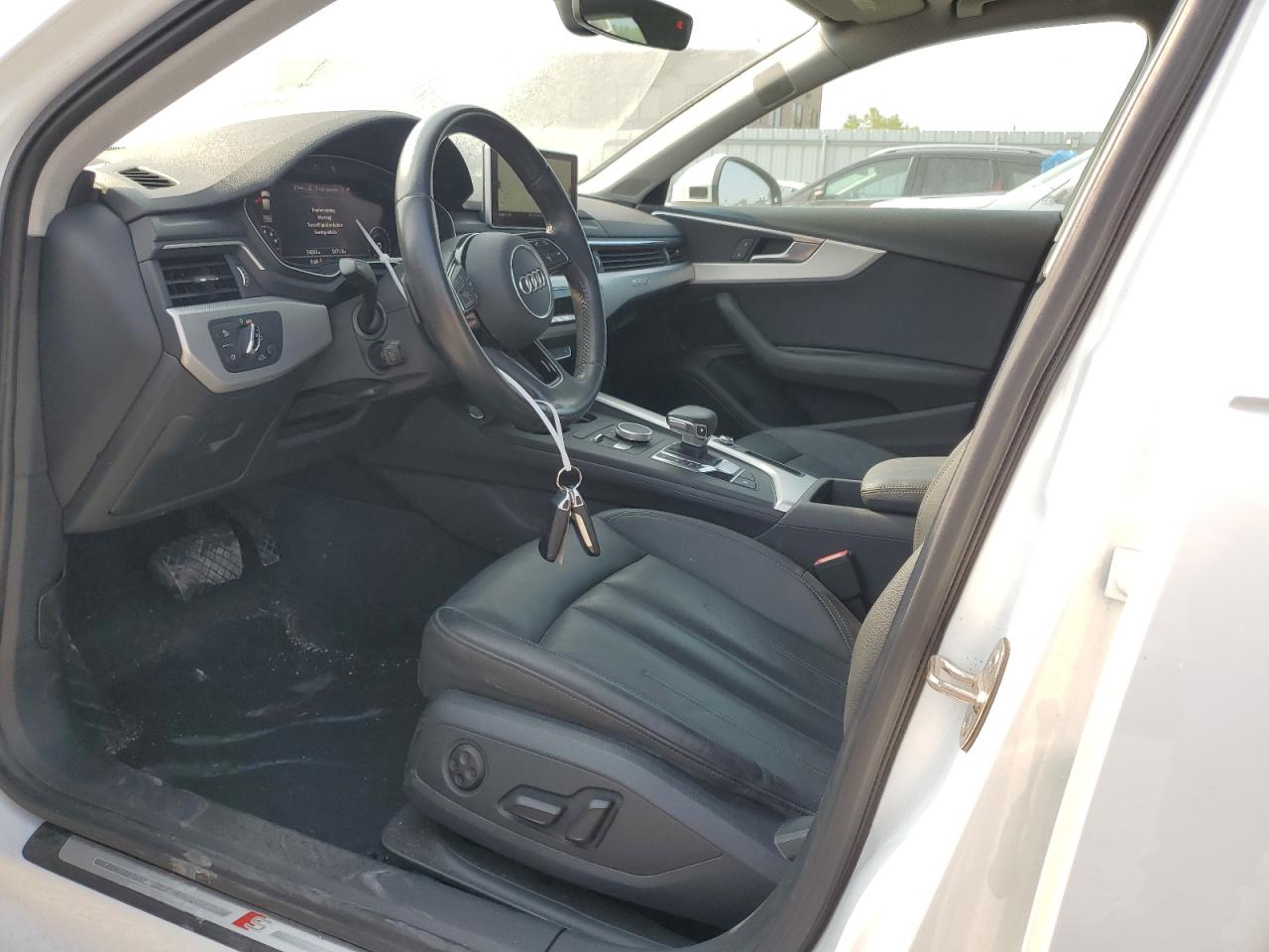 2017 Audi A4 Premium Plus VIN: WAUENAF42HN002500 Lot: 64295724