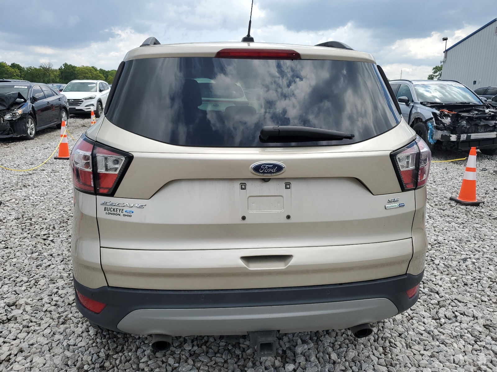 1FMCU9G92HUC63293 2017 Ford Escape Se