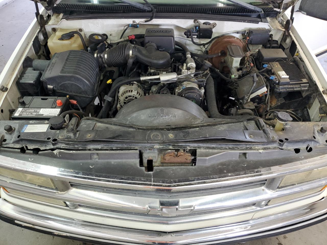 1998 Chevrolet Gmt-400 K1500 VIN: 2GCEK19R2W1198214 Lot: 62331144