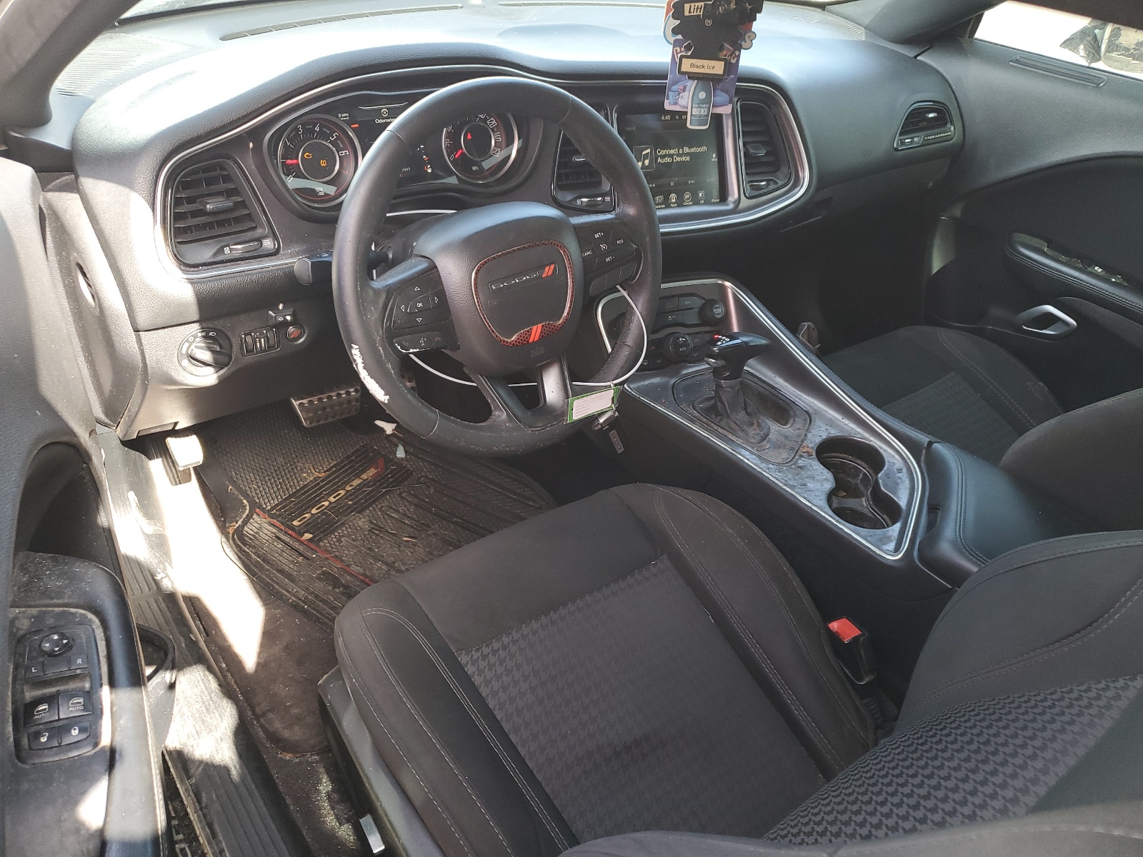 2C3CDZAG0GH168295 2016 Dodge Challenger Sxt