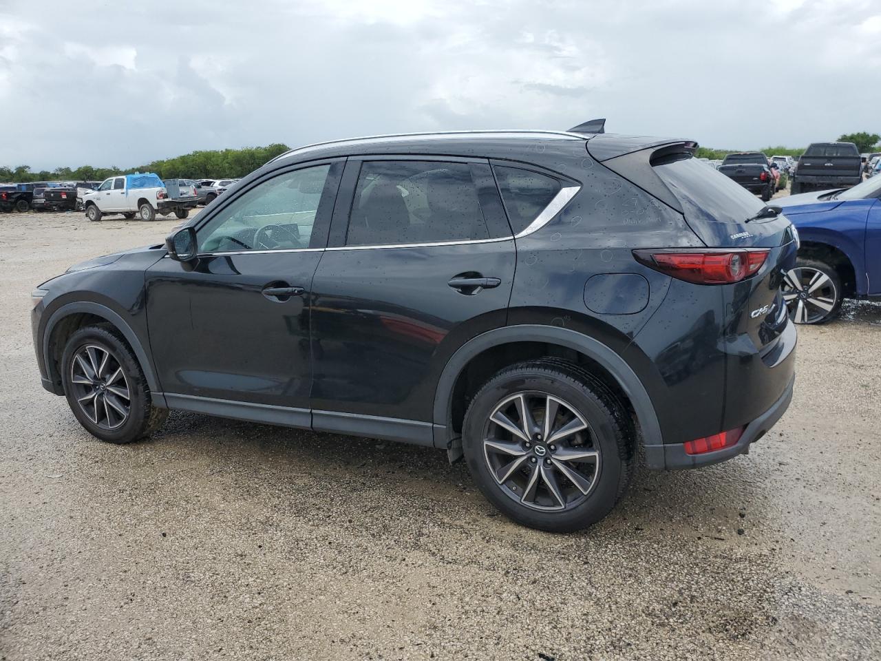 JM3KFADM3J1430716 2018 MAZDA CX-5 - Image 2