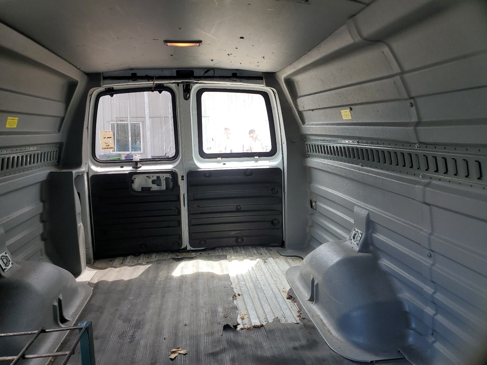 1GCFG15X461137916 2006 Chevrolet Express G1500